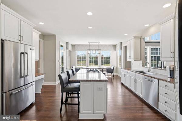 304 LAUREL CREEK BLVD, Moorestown, NJ 08057