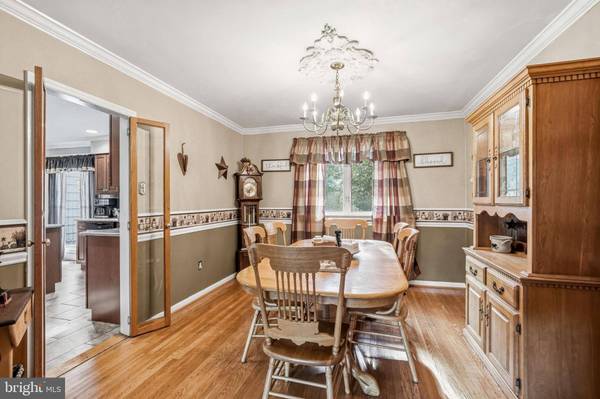 198 RAMBLEWOOD PKWY, Mount Laurel, NJ 08054