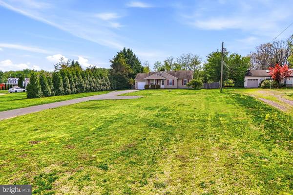 885 OLD WHITE HORSE PIKE, Waterford Works, NJ 08089