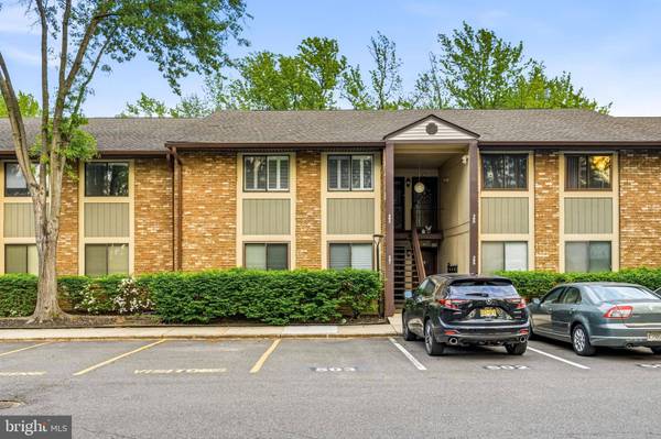 115 E KINGS HWY ##392, Maple Shade, NJ 08052