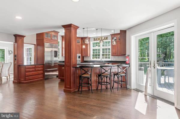 810 JOSHUA CT, Moorestown, NJ 08057