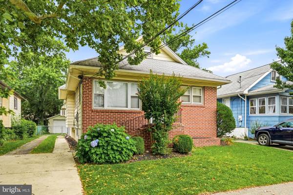 21 E WALNUT AVE