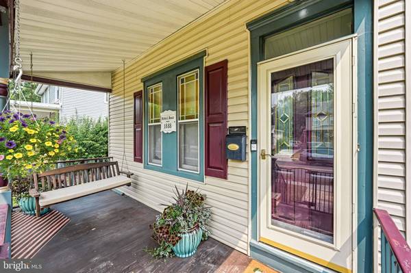 108 W CENTRAL AVE, Moorestown, NJ 08057