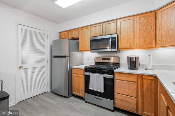 2202 DELANCEY WAY, Marlton, NJ 08053