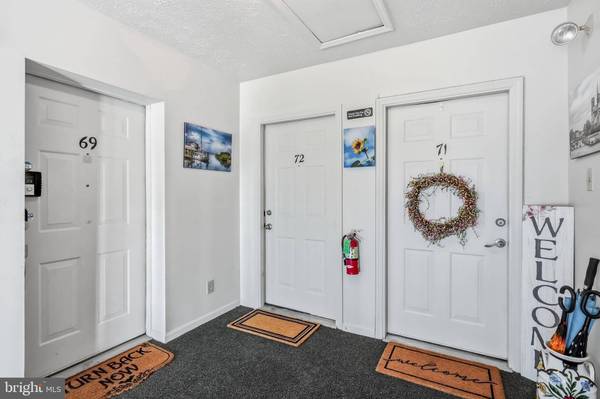 72 ELDON WAY, Marlton, NJ 08053