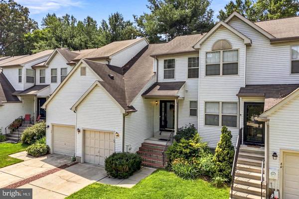 40 WOODSTREAM CT, Mantua, NJ 08051