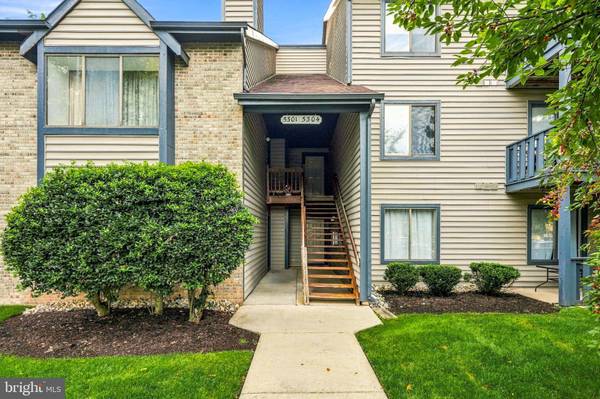 5301-A ABERDEEN DR, Mount Laurel, NJ 08054