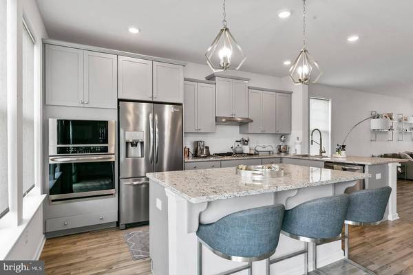 1 TURIN WAY, Mount Laurel, NJ 08054