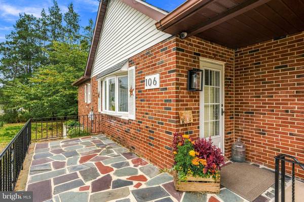 106 ANDERSON AVE, Bellmawr, NJ 08031