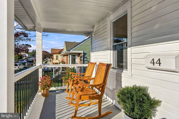 44 LINCOLN AVE, Mount Ephraim, NJ 08059