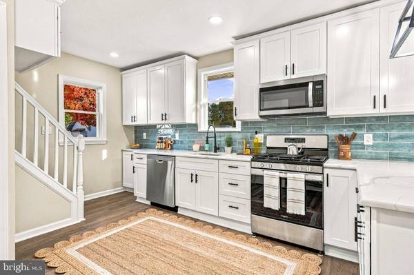 44 LINCOLN AVE, Mount Ephraim, NJ 08059