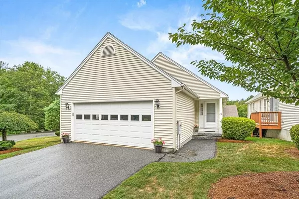 15 Royal Ave #15, Dracut, MA 01826