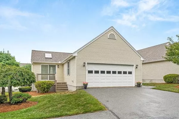 15 Royal Ave #15, Dracut, MA 01826