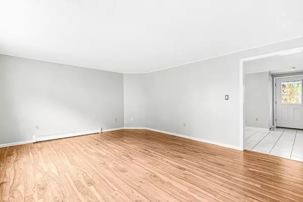 21 Oak St. #G, Methuen, MA 01844