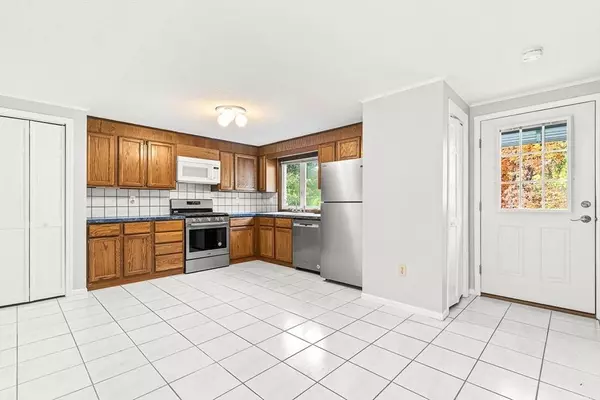 21 Oak St. #G, Methuen, MA 01844