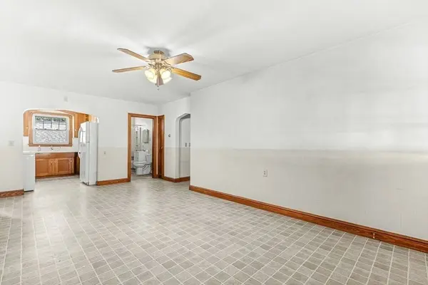 20 Dean Ave, Dracut, MA 01826