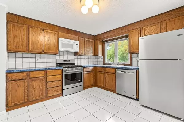 21 Oak St. #G, Methuen, MA 01844