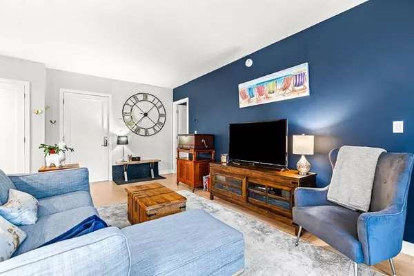 932 Broadway #208, Chelsea, MA 02150