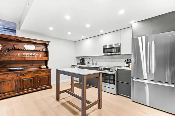 932 Broadway #208, Chelsea, MA 02150