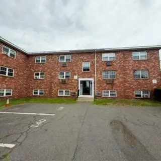 345 Hildreth St #21