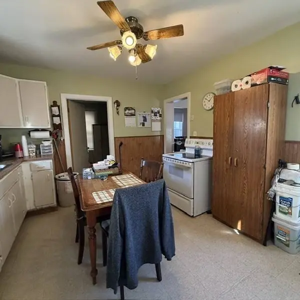 126 W 6th St., Lowell, MA 01850