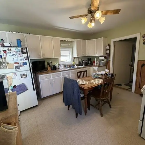 126 W 6th St., Lowell, MA 01850