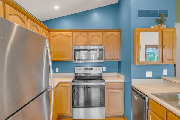 810 NE 5th ST, Ankeny, IA 50021