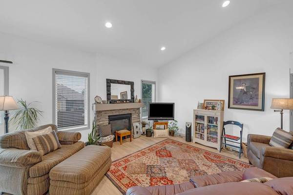 2914 SW Pleasant ST, Ankeny, IA 50023