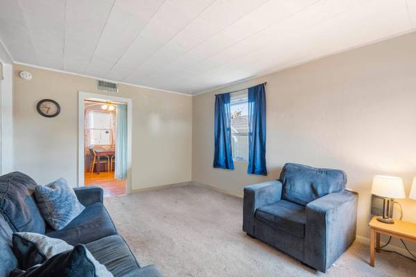 1407 M AVE, Nevada, IA 50201