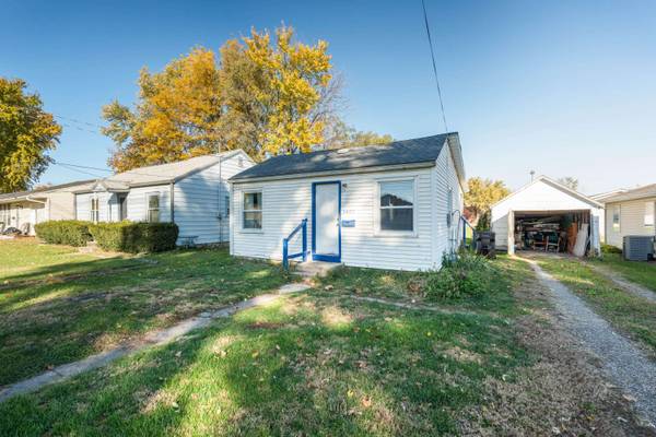 1407 M AVE, Nevada, IA 50201