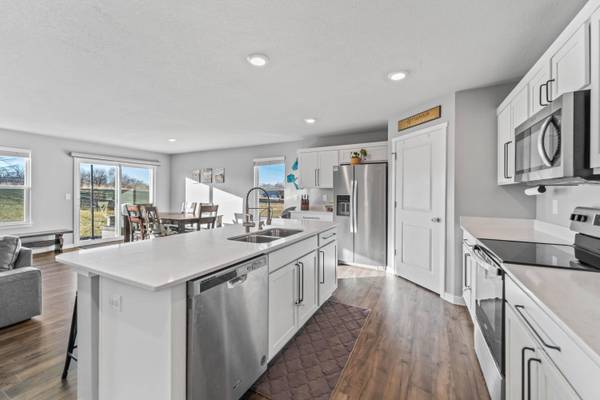 1728 Figg DR, Adel, IA 50003