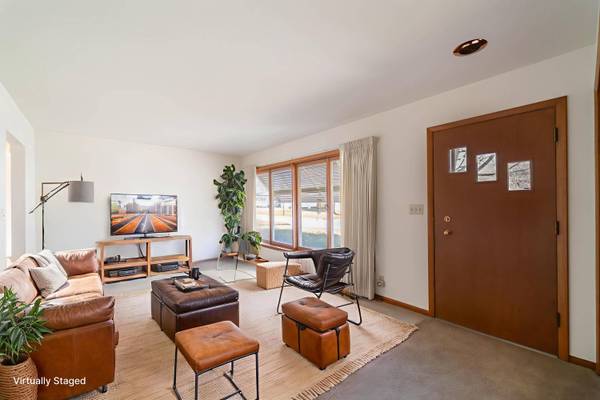 637 14th Street PL, Nevada, IA 50201