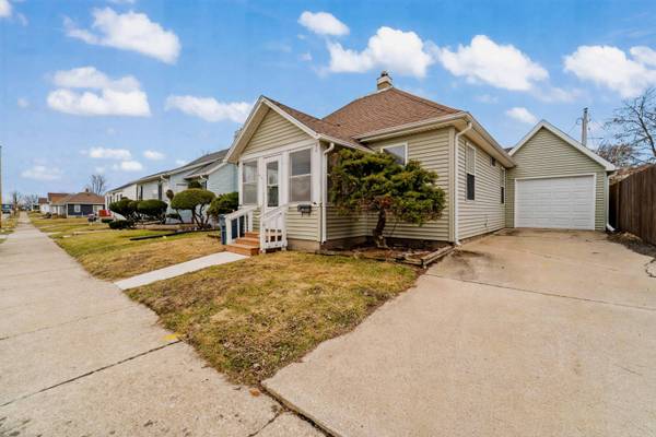 411 Swayze ST, Marshalltown, IA 50158