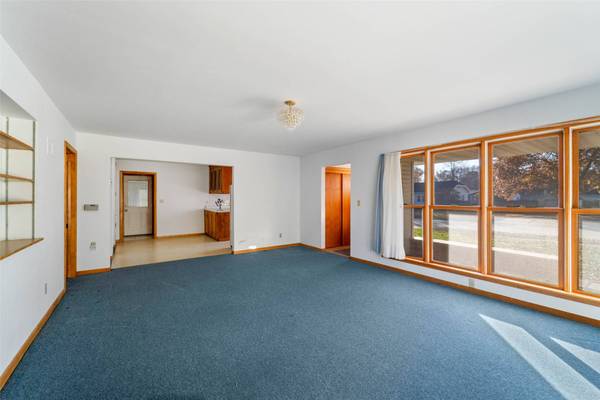 1219 K Avenue, Nevada, IA 50201
