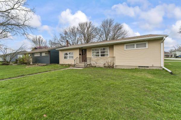 636 11th ST, Nevada, IA 50201