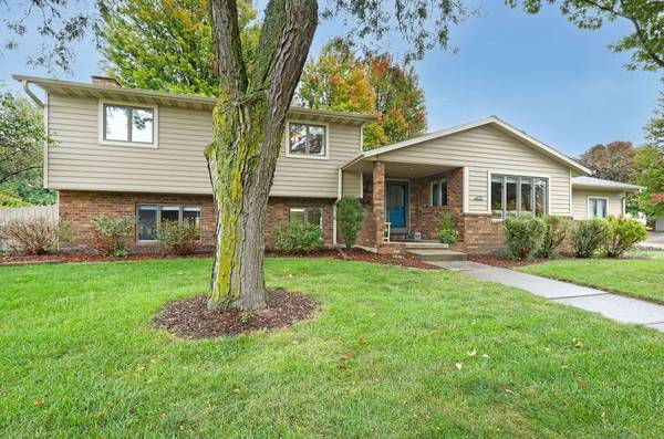 925 S 12th Street, Nevada, IA 50201