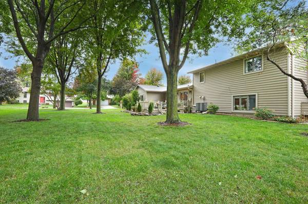 925 S 12th Street, Nevada, IA 50201