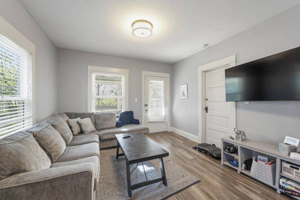 1519 32nd ST, Des Moines, IA 50311