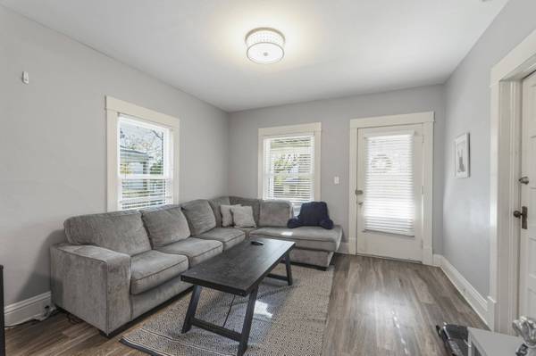 1519 32nd ST, Des Moines, IA 50311