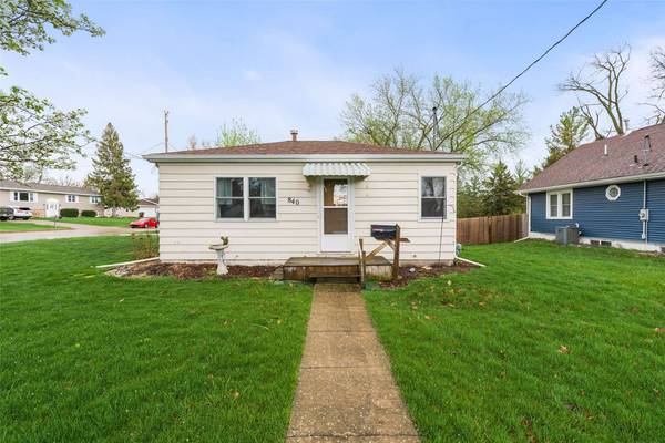 840 C Avenue, Nevada, IA 50201