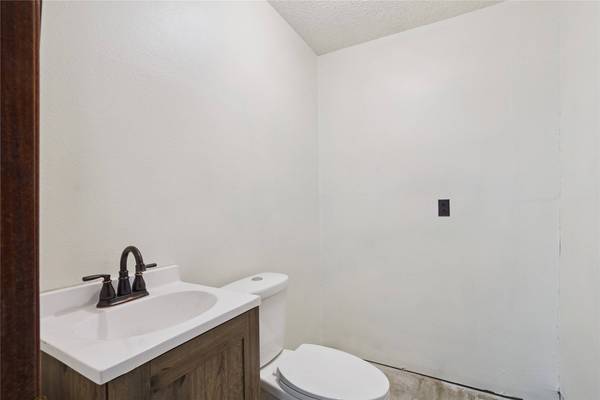 206 W Grant Street, Zearing, IA 50278