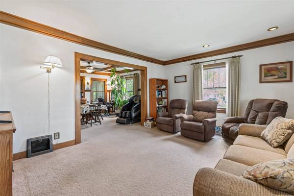 202 Warner Street, Colo, IA 50056