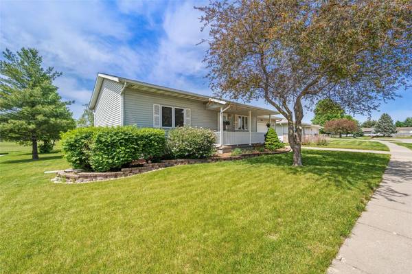 720 S 13th Street, Nevada, IA 50201