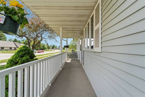 720 S 13th Street, Nevada, IA 50201