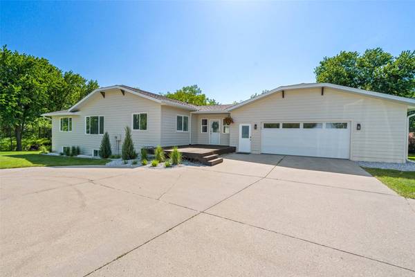 6235 US Highway 69 Highway, Ames, IA 50010