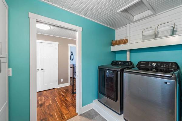 6235 US Hwy 69, Ames, IA 50010