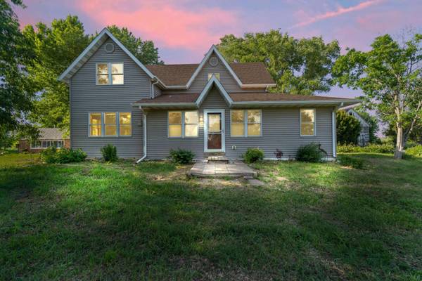 60371 190th ST, Nevada, IA 50201