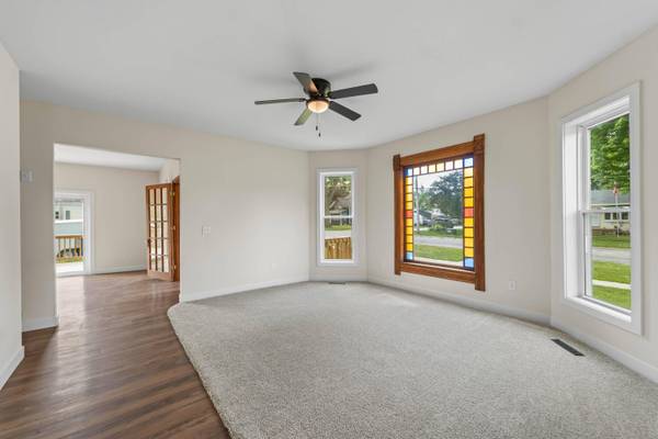 135 K AVE, Nevada, IA 50201