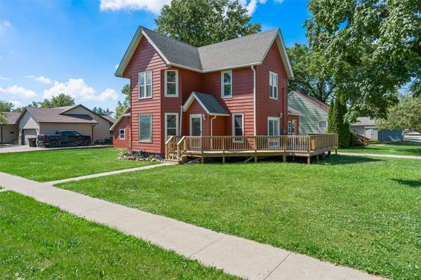 135 K Avenue, Nevada, IA 50201