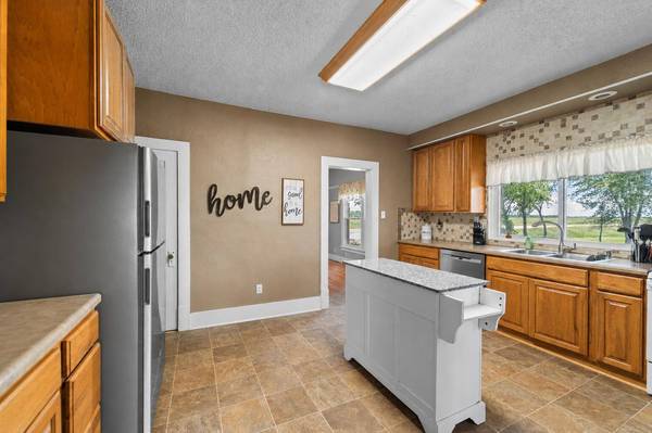 25259 620th AVE, Nevada, IA 50201
